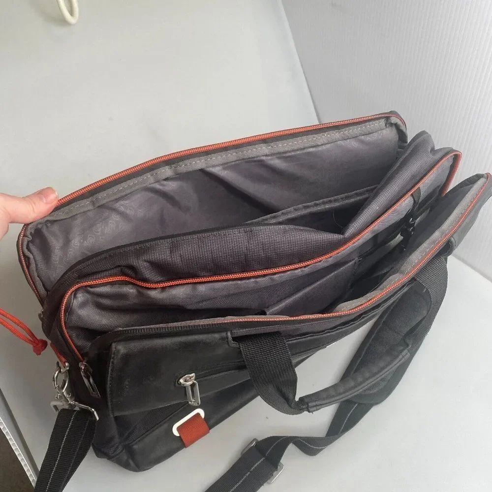 SOLO Laptop or Messengar Bag Black Nylon w/ Padded Sleeve for up to 16
